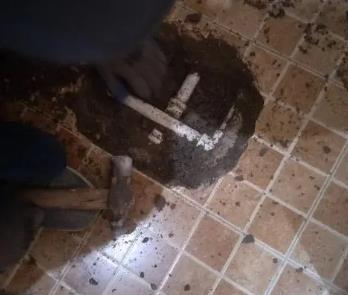 顺义卫生间漏水维修公司为您分享下卫生间渗水如何处理及注意事项